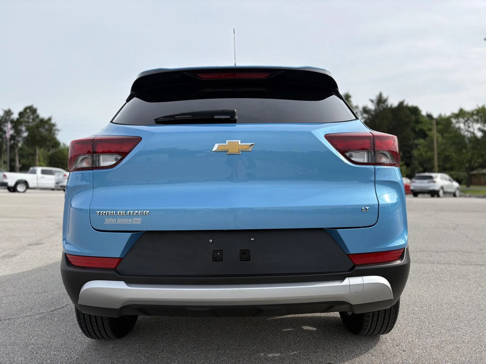 Used 2025 Marina Blue Metallic Chevrolet LT image 19