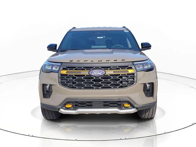 New 2027 Gray Ford Tremor image 2