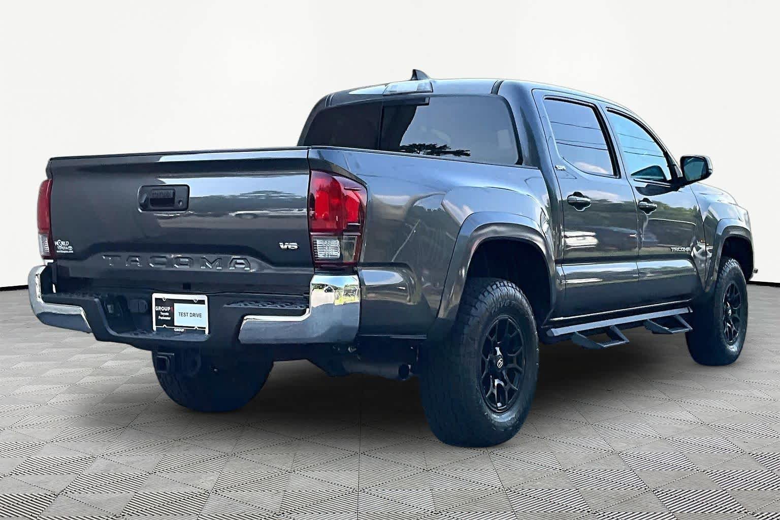 Used 2021 Magnetic Gray Metallic Toyota SR5 image 13