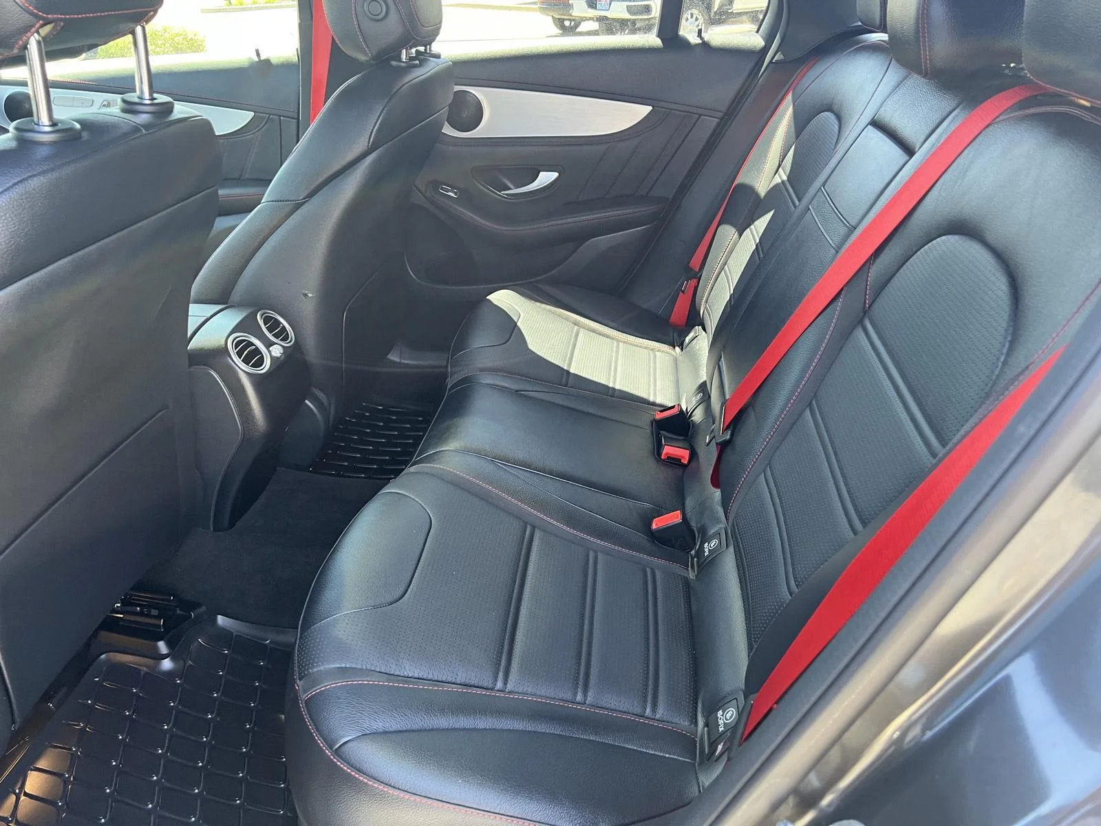 2022 Mercedes-Benz GLC AMG GLC43 - Photo 32