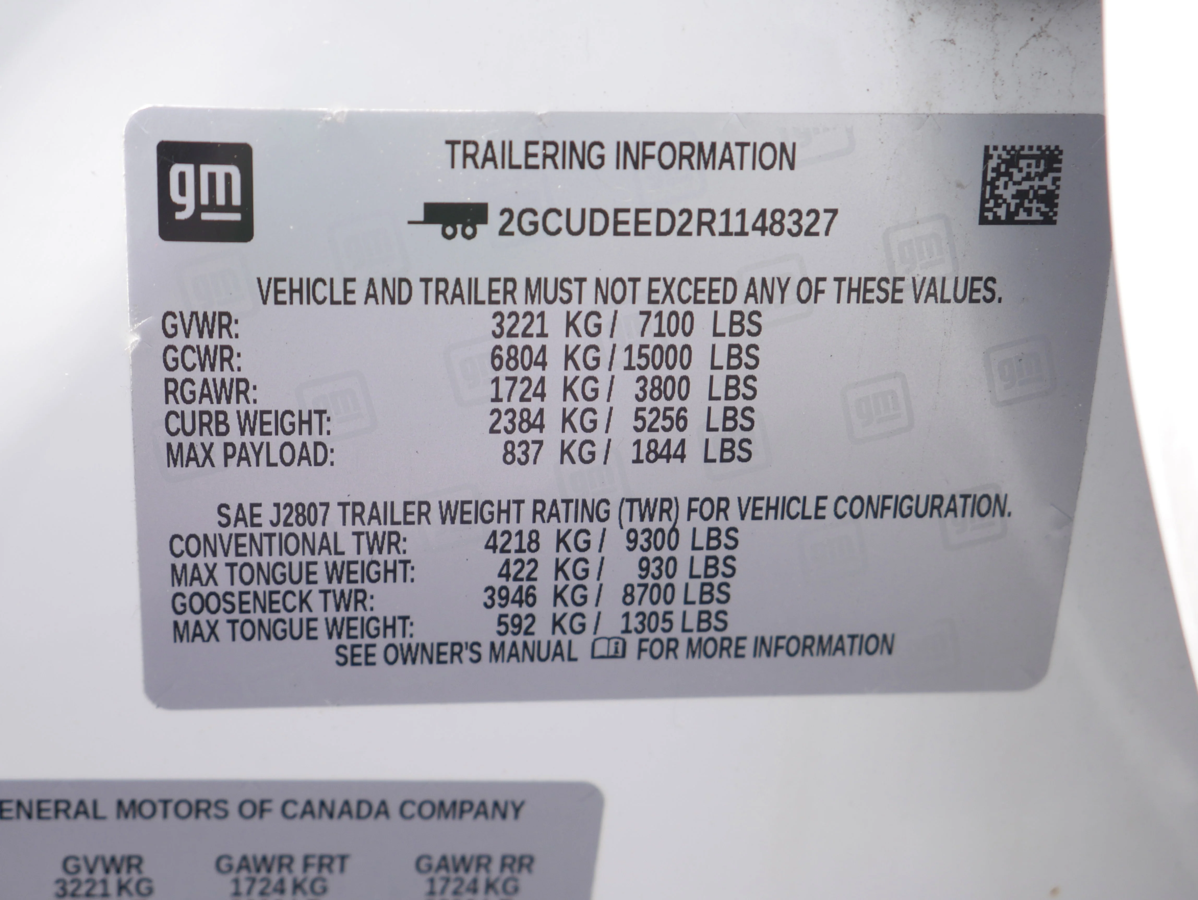 Certified Used 2024 Summit White Chevrolet RST image 33