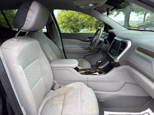 Used 2019 Silver GMC SLE-1 image 10