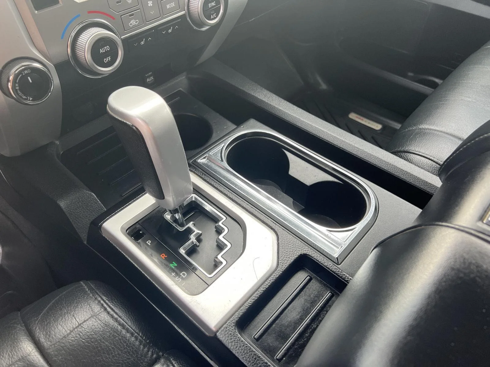 2016 Toyota Tundra Limited - Photo 27