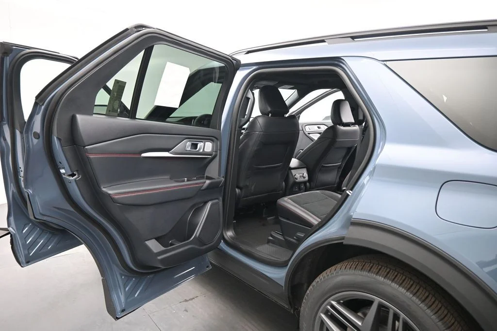 New 2026 Vapor Blue Metallic Ford ST image 20