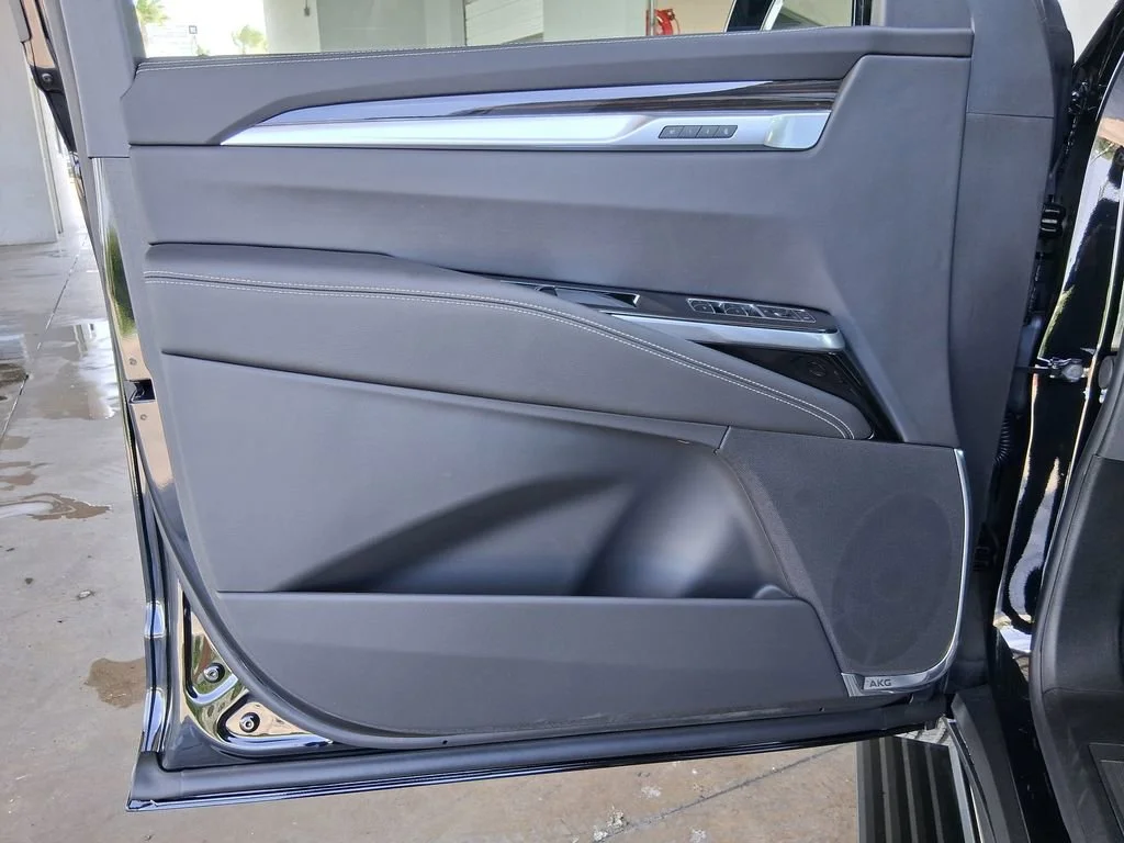 2026 Cadillac Escalade Luxury - Photo 20