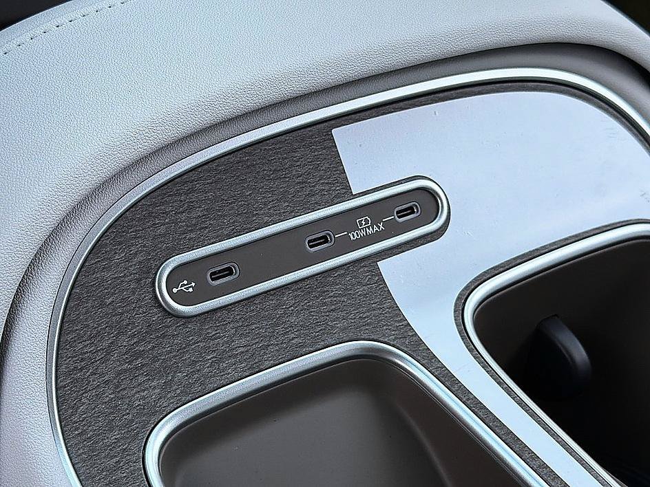 New 2027 Ecotronic Gray Pearl Hyundai Limited 7P image 12