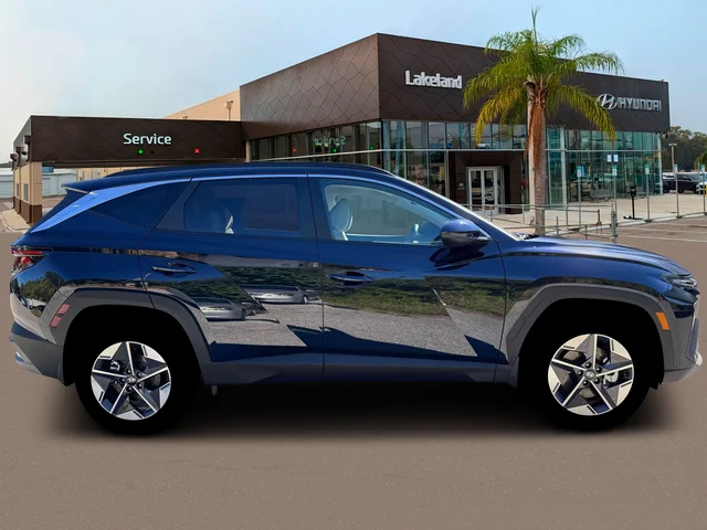 New 2026 Hyundai TUCSON HYBRID SEL