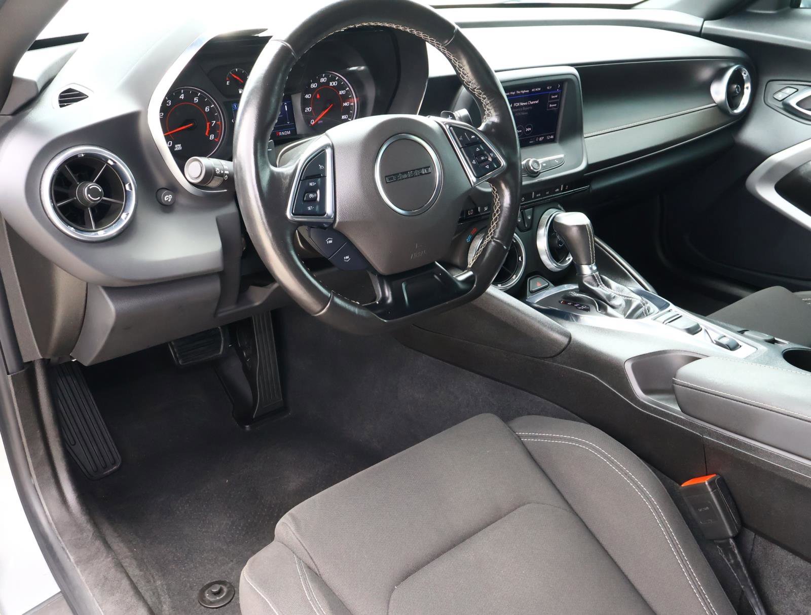 2023 Chevrolet Camaro 1LT - Photo 8