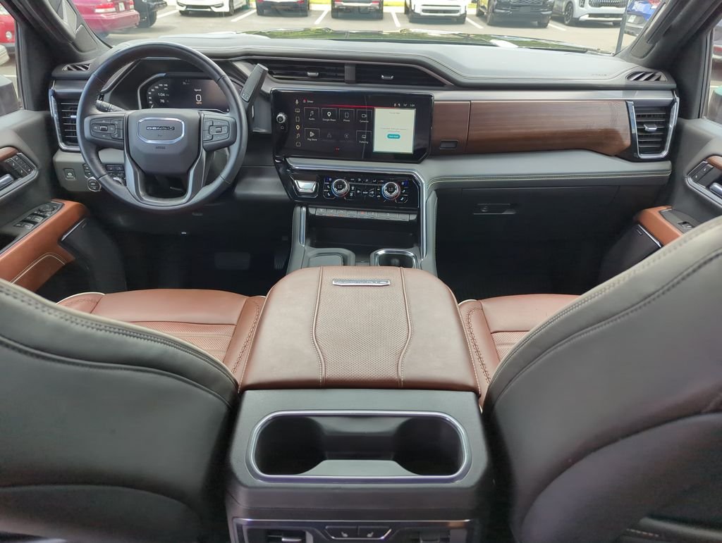 Used 2025 Black GMC Denali Ultimate image 15