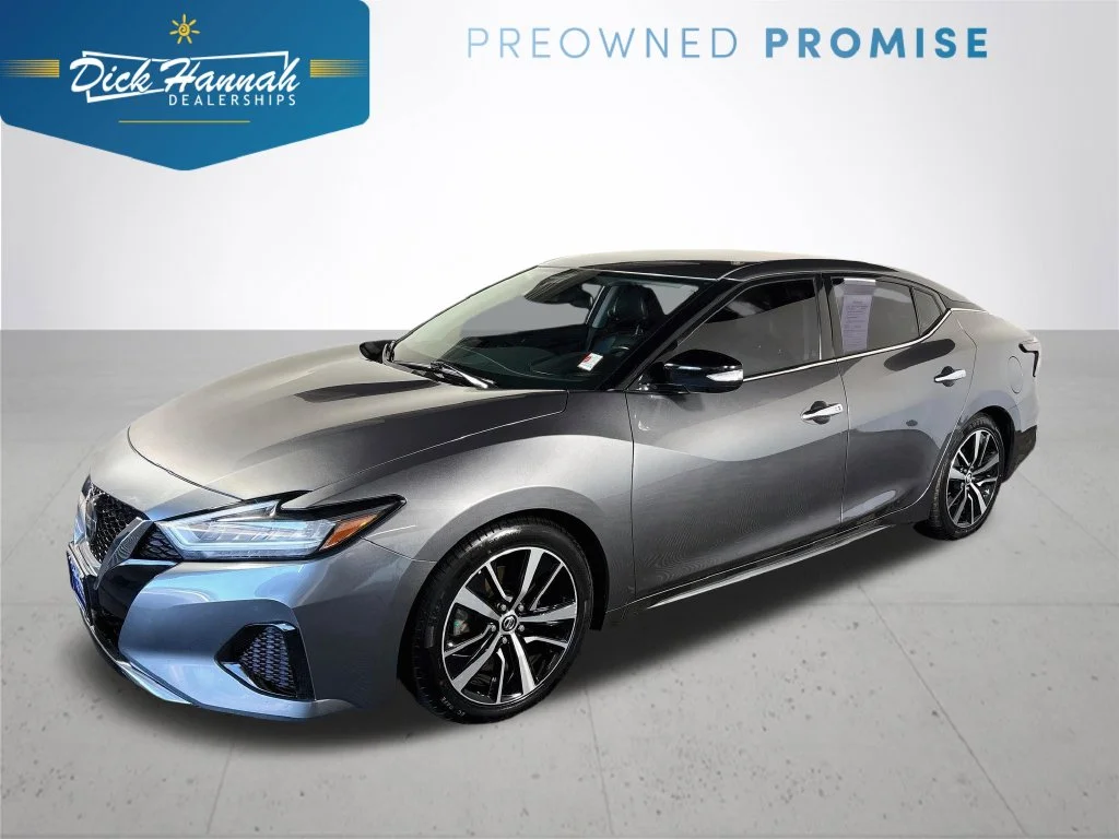 Used 2021 Gray Nissan SV image 1