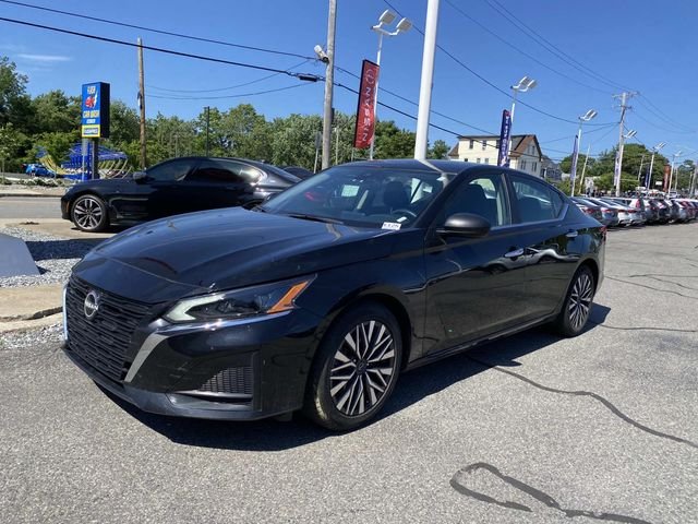 Used 2024 Black Nissan 2.5 SV image 1