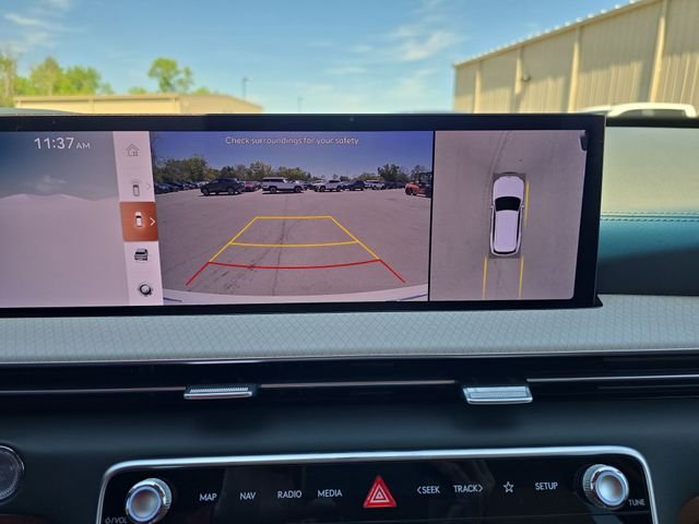 New 2026 White Genesis 2.5T PRESTIGE image 17