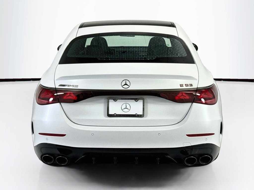 New 2027 MANUFAKTUR Moonlight White Magno Mercedes-Benz E 53 AMG® image 6
