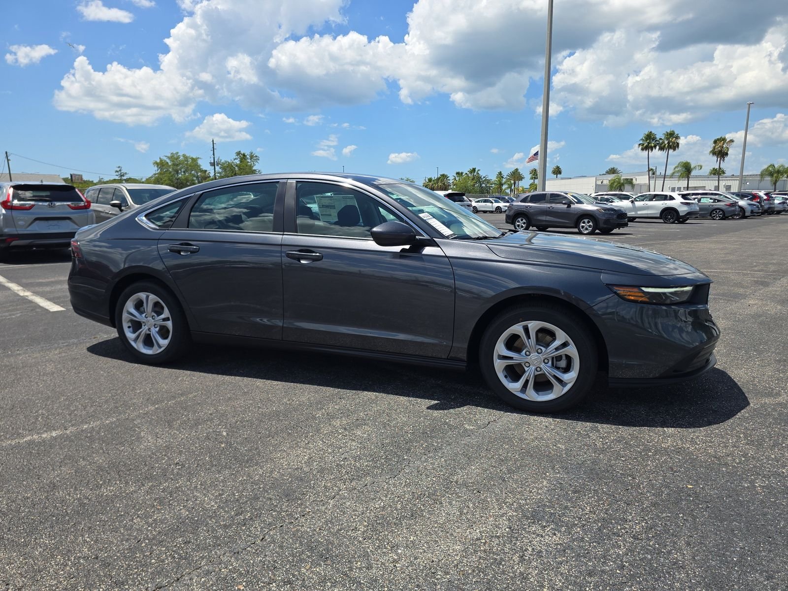 New 2026 Meteorite Gray Metallic Honda LX image 2