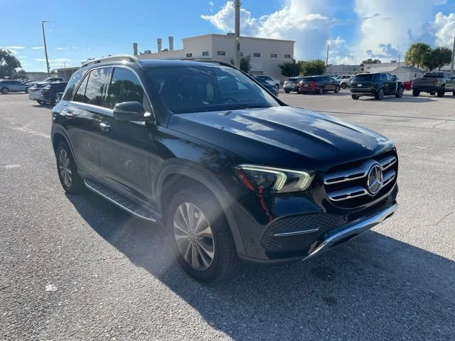 Used 2021 Black Mercedes-Benz GLE 350 image 1
