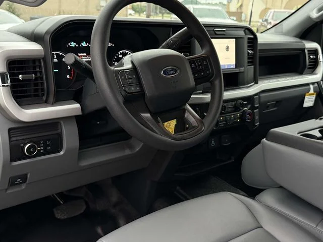 New 2026 Oxford White Ford F-350® XL image 23