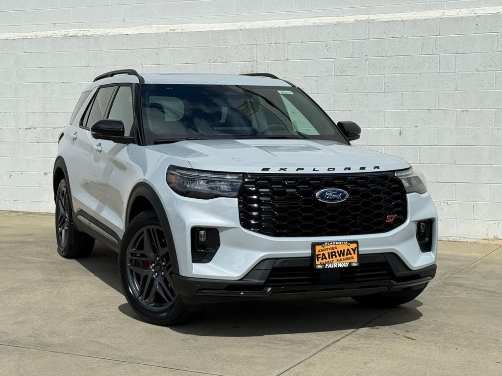 New 2026 Space White Metallic Ford ST image 2