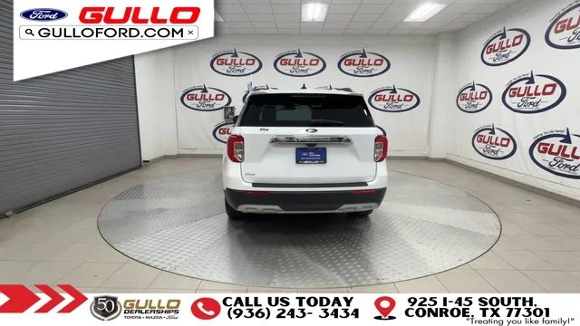 Certified Used 2021 Oxford White Ford XLT image 7