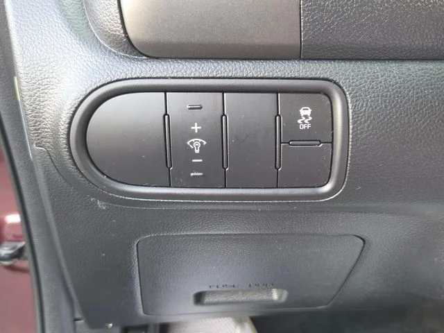 Used 2017 Red Kia LX image 26