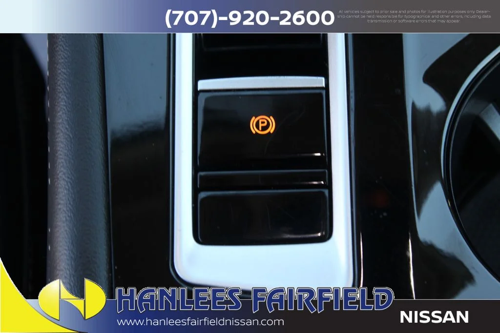 Used 2025  Volkswagen 2.0T SE w/Technology image 22