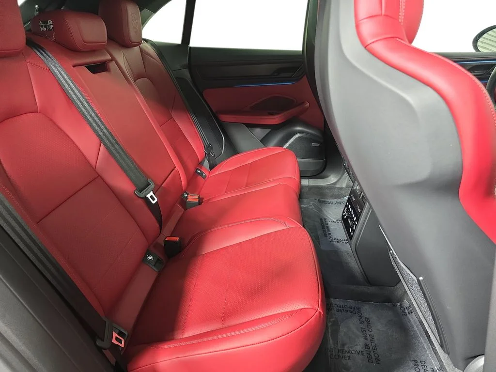 2026 Porsche Macan GTS - Photo 26