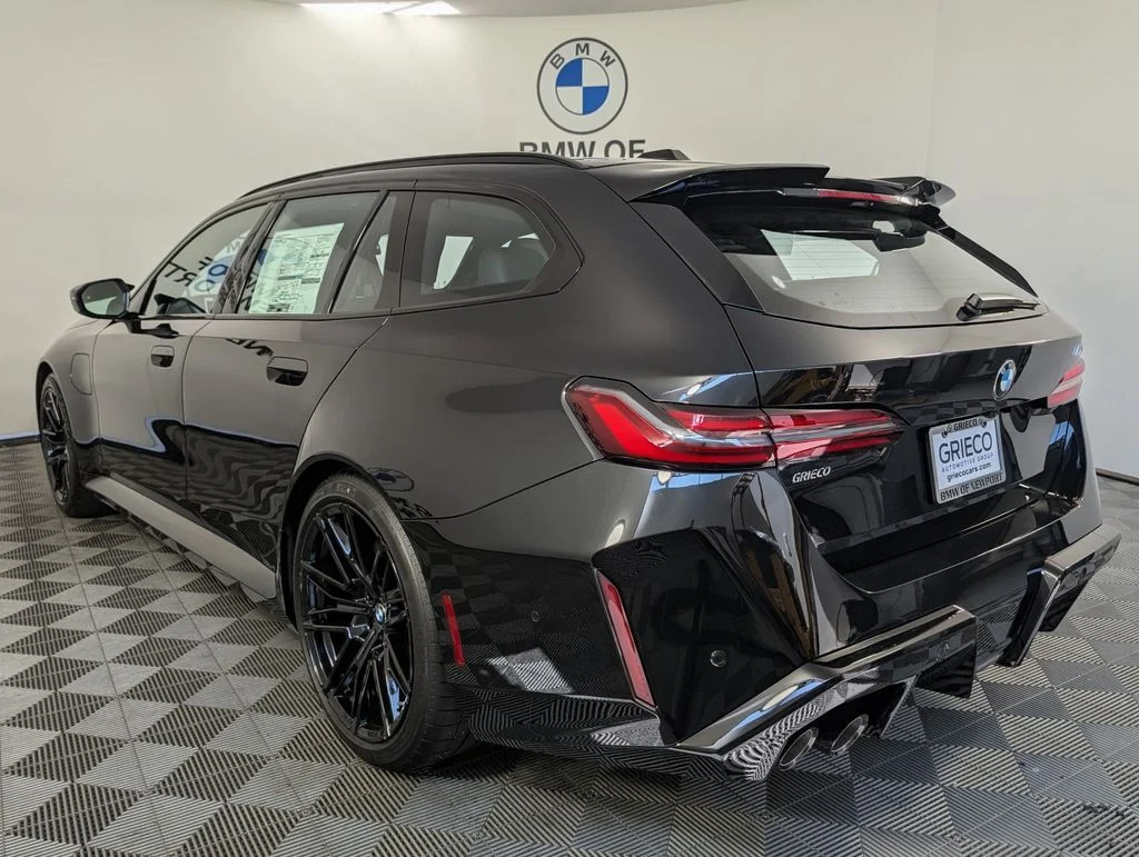 New 2027 Black BMW Base image 8