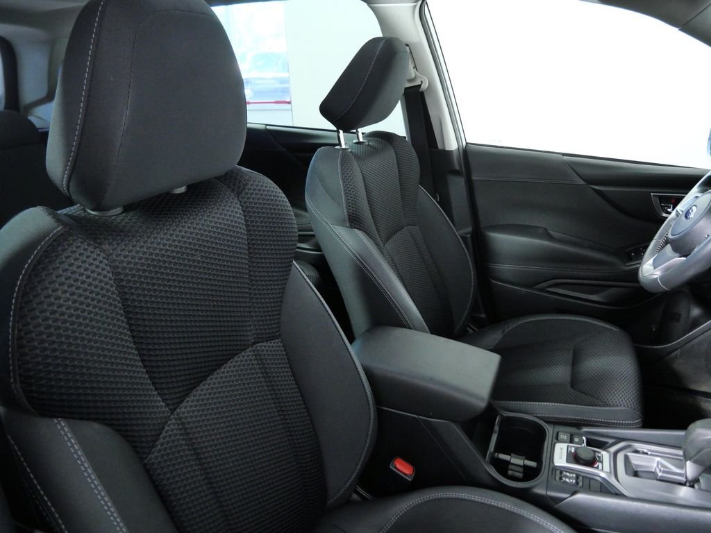 Used 2020 Silver Subaru Premium image 10