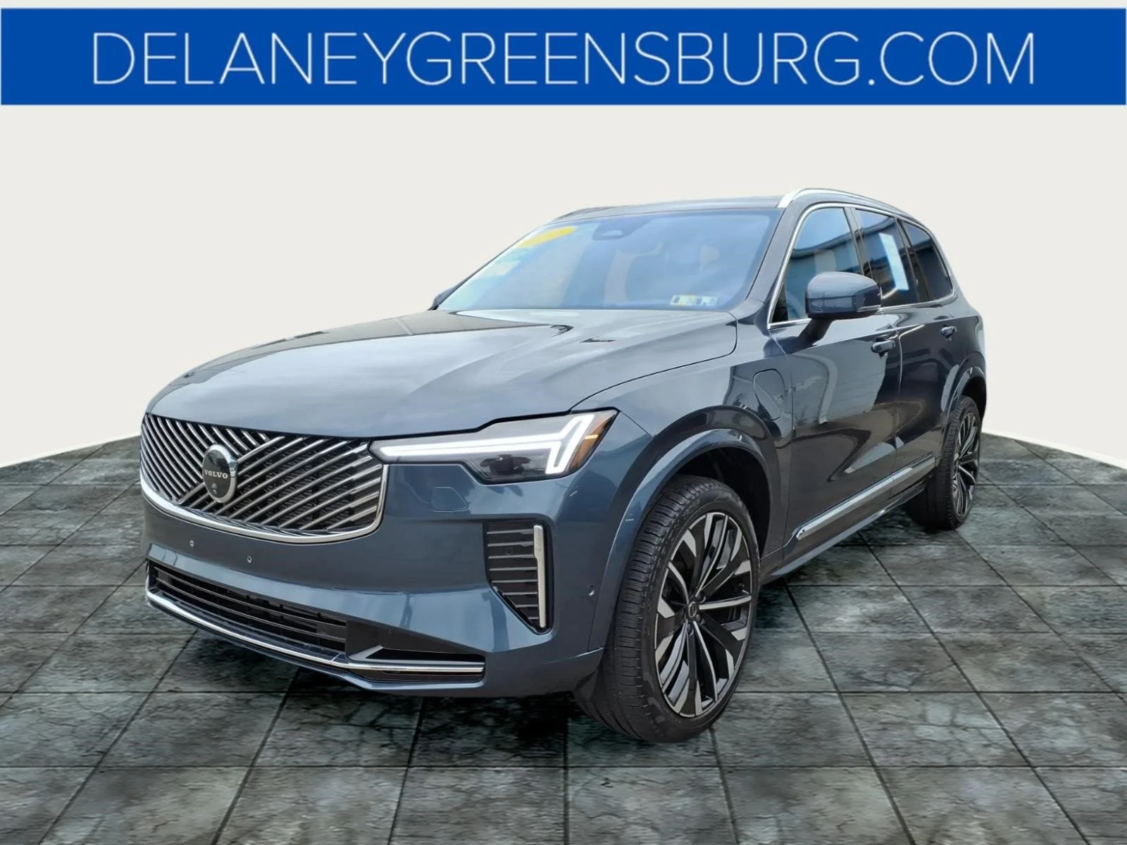 Used 2025 Denim Blue Metallic 723 Volvo T8 Ultra 7 Passenger 2025.5 image 7