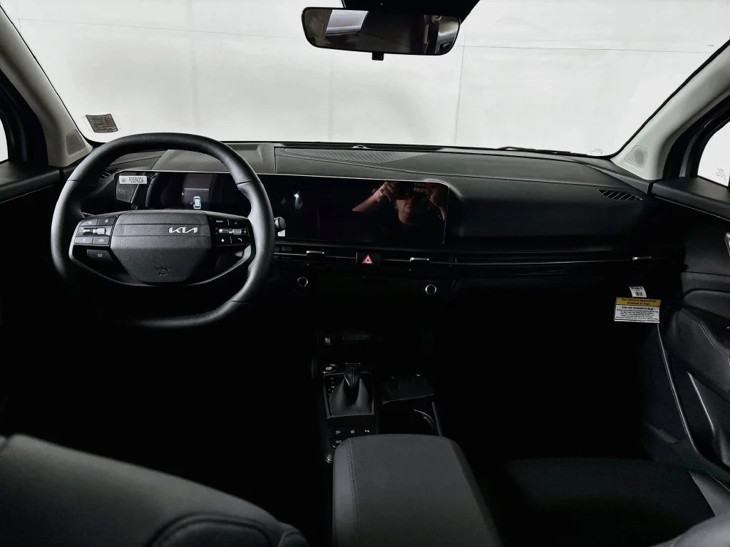 New 2027 Wolf Gray Kia EX image 12