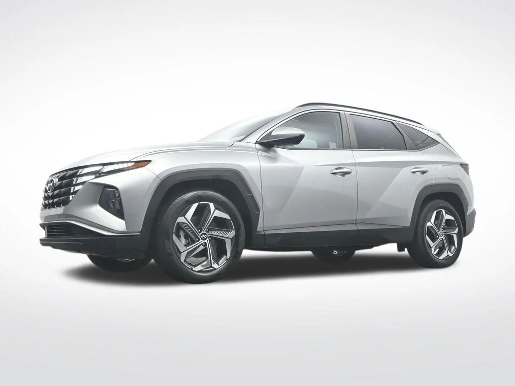 Used 2024 Silver Hyundai SEL image 39