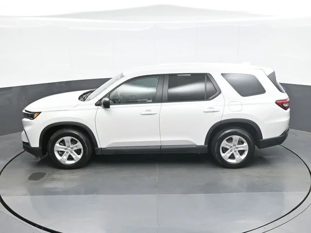 Used 2023  Honda LX image 12