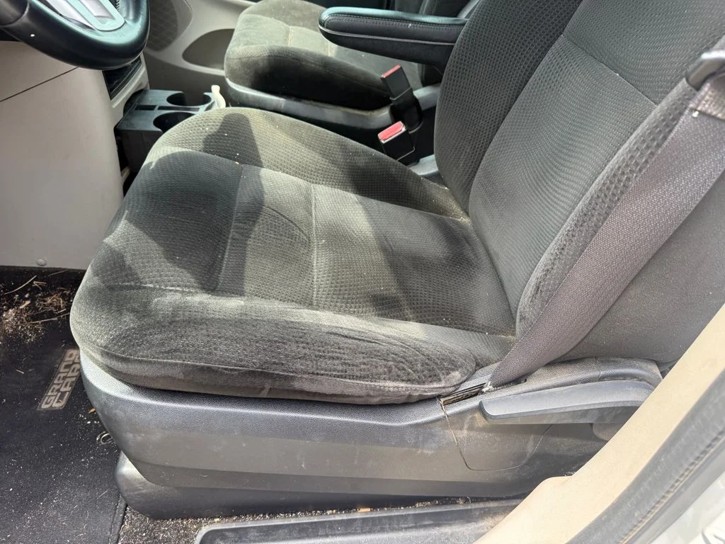 Used 2016 White Dodge AVP image 17
