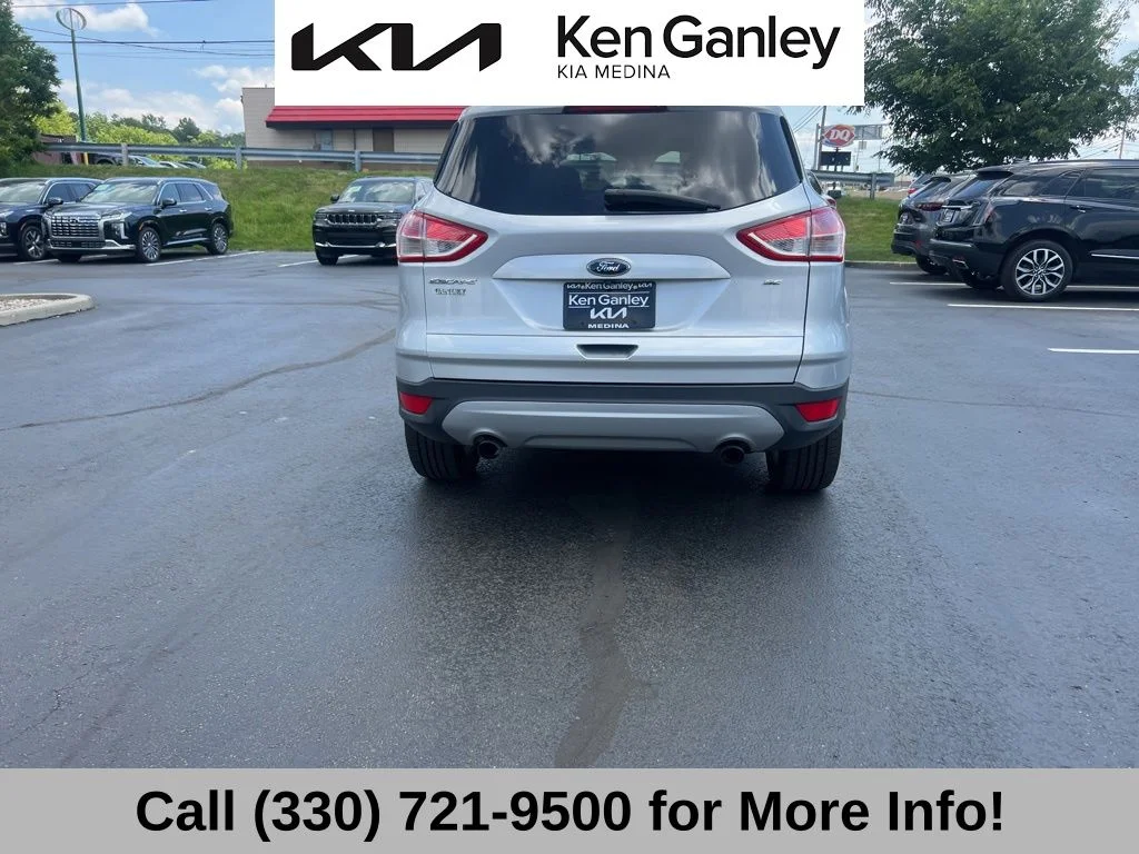 Used 2016 Silver Ford SE image 11