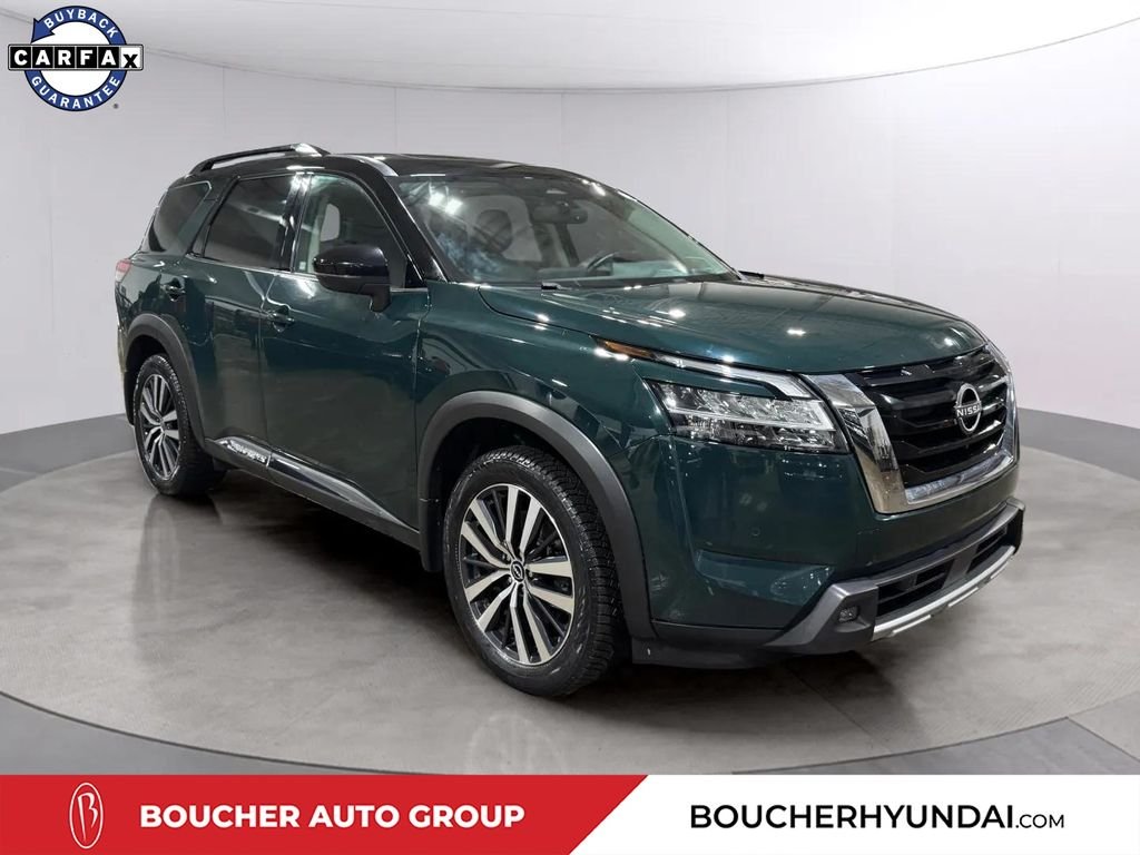 2022 Nissan Pathfinder Platinum 4WD's photo