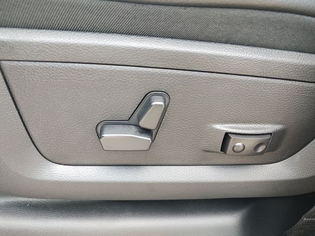 New 2027 Ceramic Gray Clearcoat RAM Laramie image 29