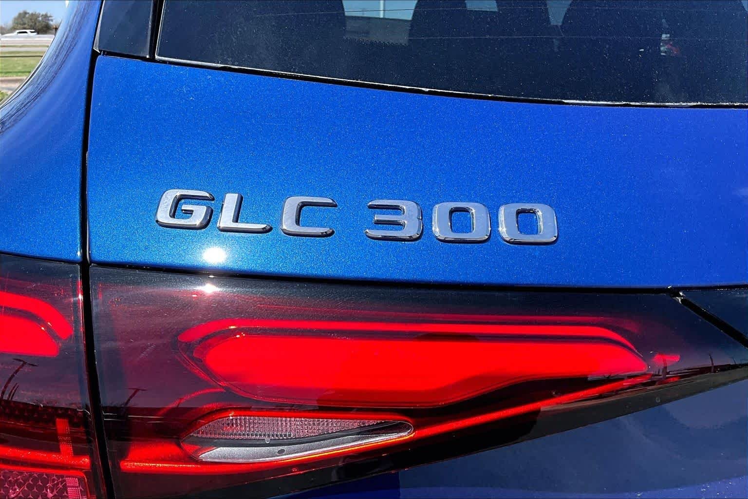 New 2026 Starling Blue Metallic Mercedes-Benz GLC 300 image 7