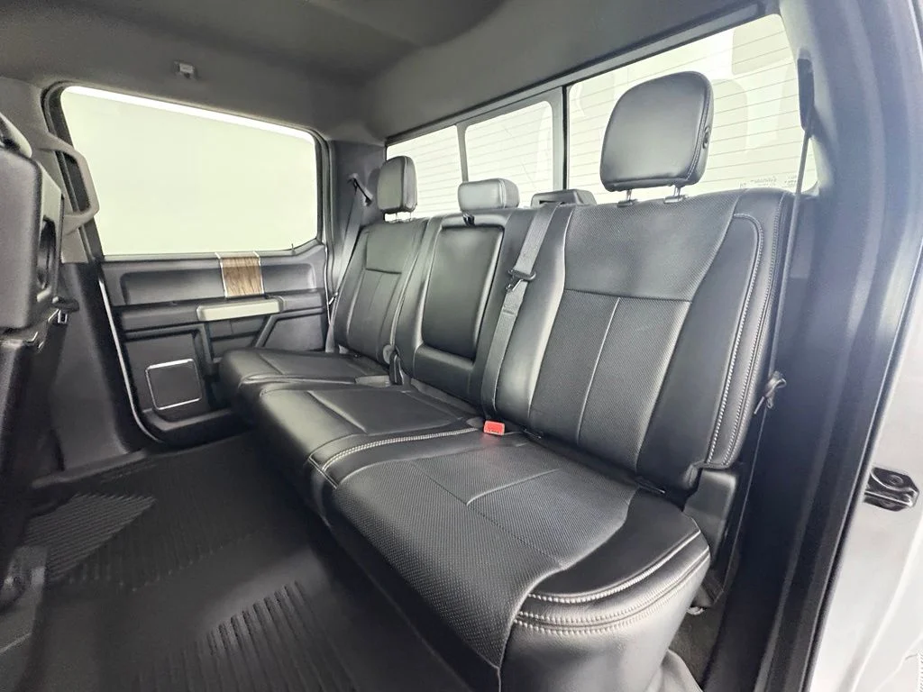 Used 2018 Ingot Silver Ford Lariat image 19