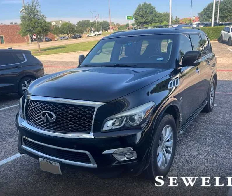 2015 INFINITI QX80 -'s photo