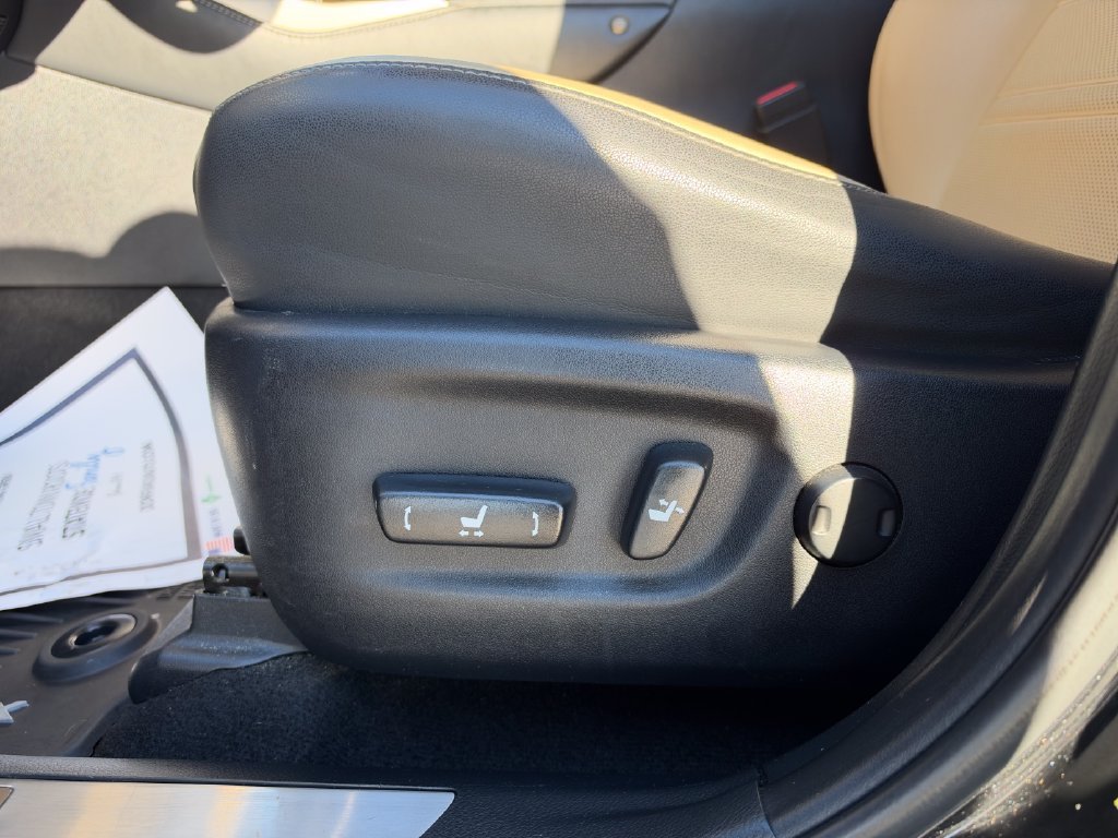 Used 2019 Black Lexus 300 Base image 9