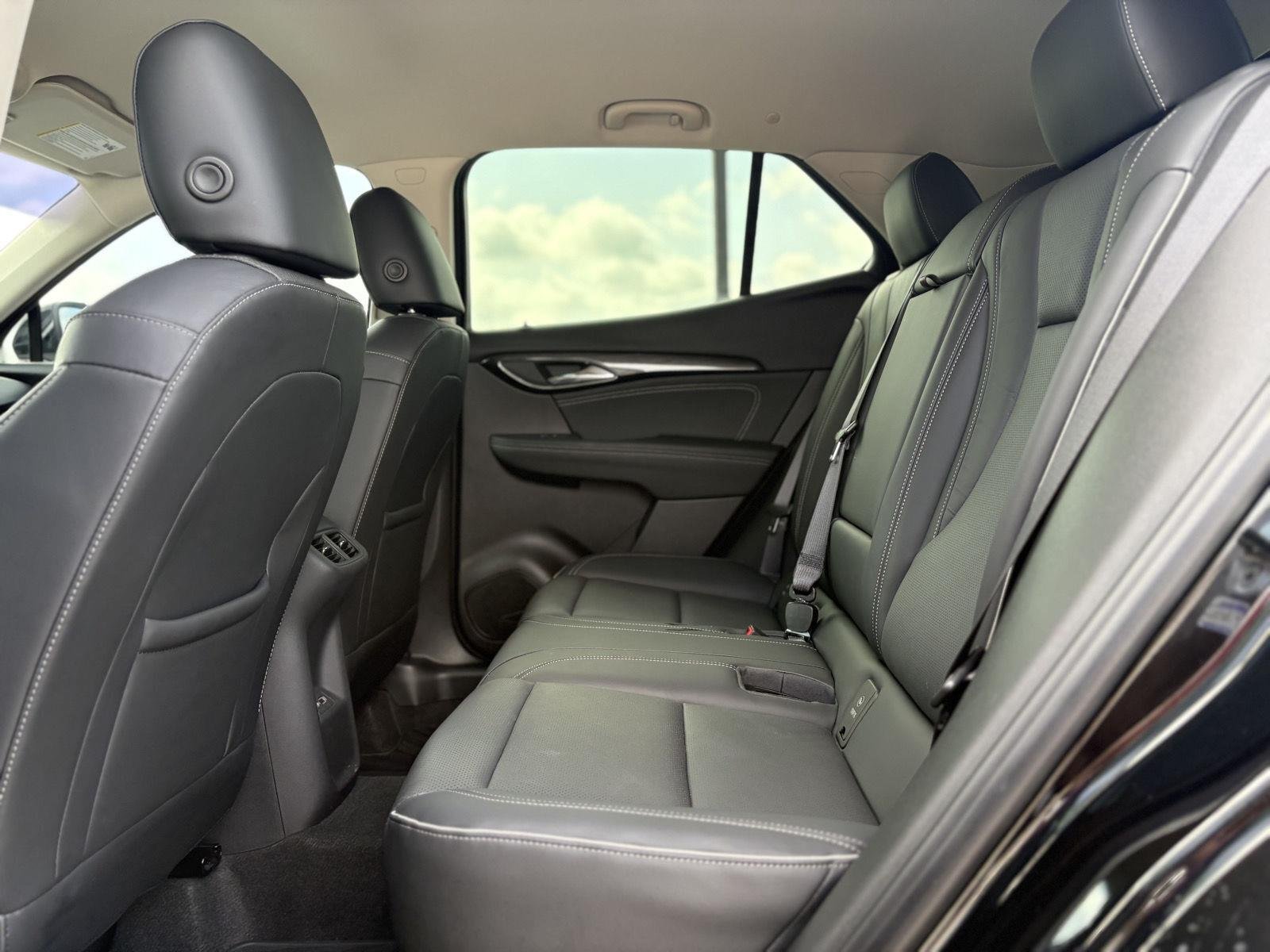 Used 2023 Ebony Twilight Metallic Buick Essence image 12