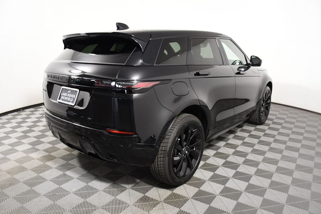 New 2026 Santorini Blk Land Rover  image 6