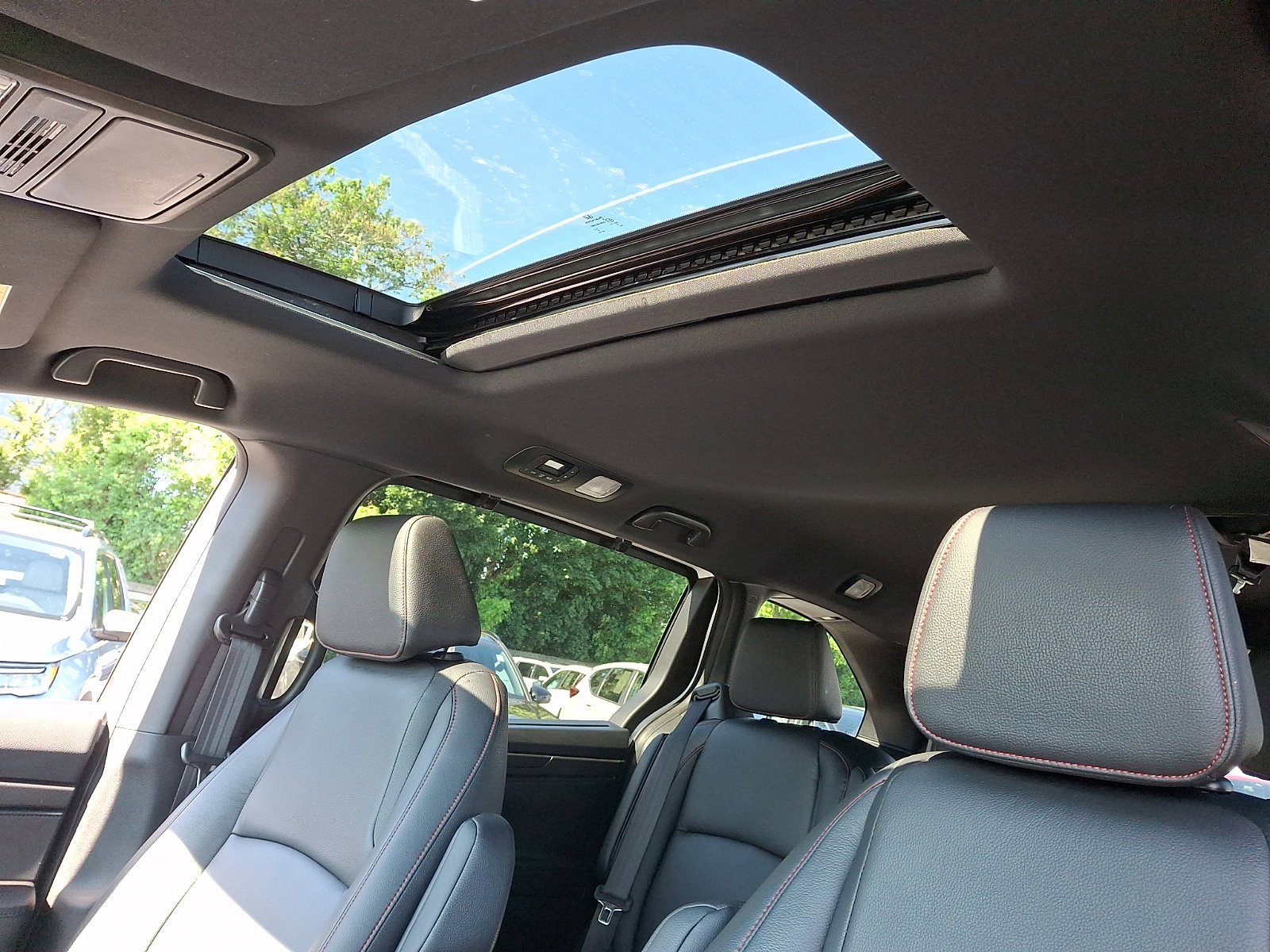 2024 Honda Odyssey SPORT - Photo 13