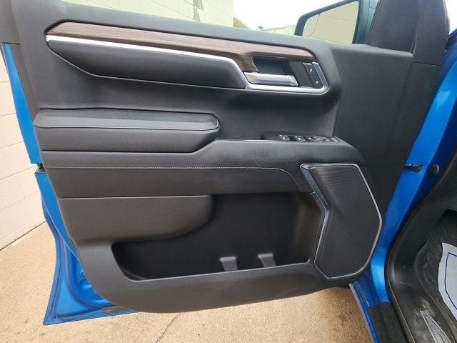 Used 2023 Blue Chevrolet LT Trail Boss image 20