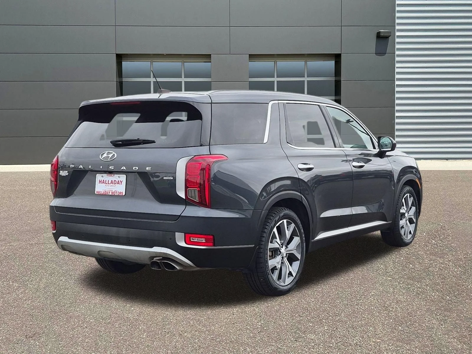 Used 2020 Steel Graphite Hyundai SEL image 5