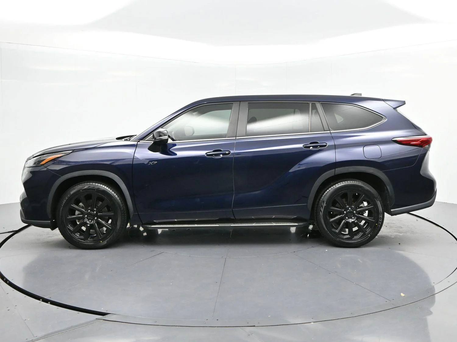 Used 2023 Blueprint Toyota L image 4