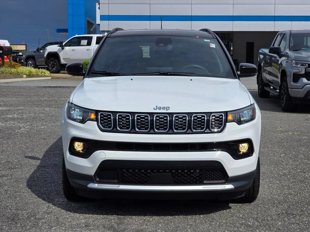 Used 2025 White Jeep Limited image 20