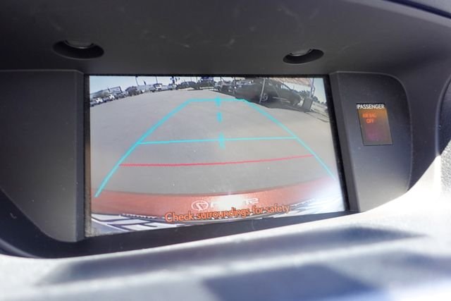 Used 2014 Red Lexus 350 image 19