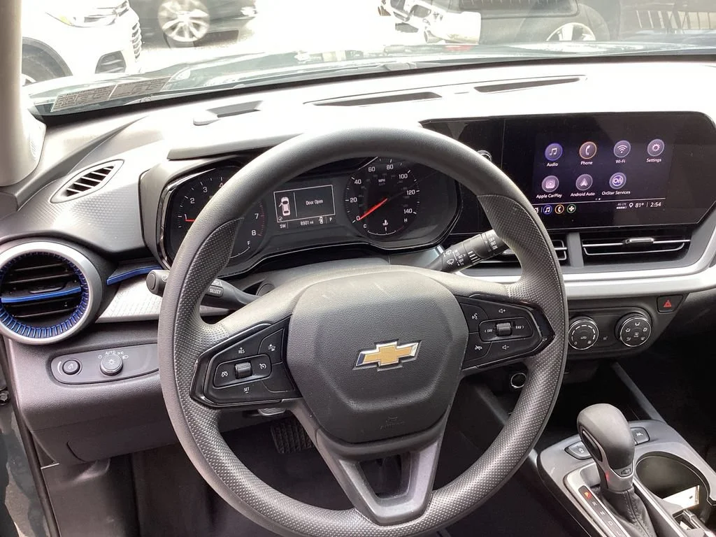 Used 2025 Cypress Gray Chevrolet LS image 15