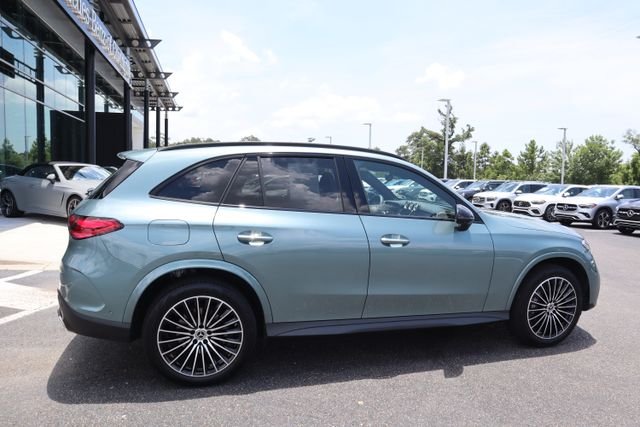 Certified Used 2026 Verde Silver Metallic Mercedes-Benz GLC 300 image 3