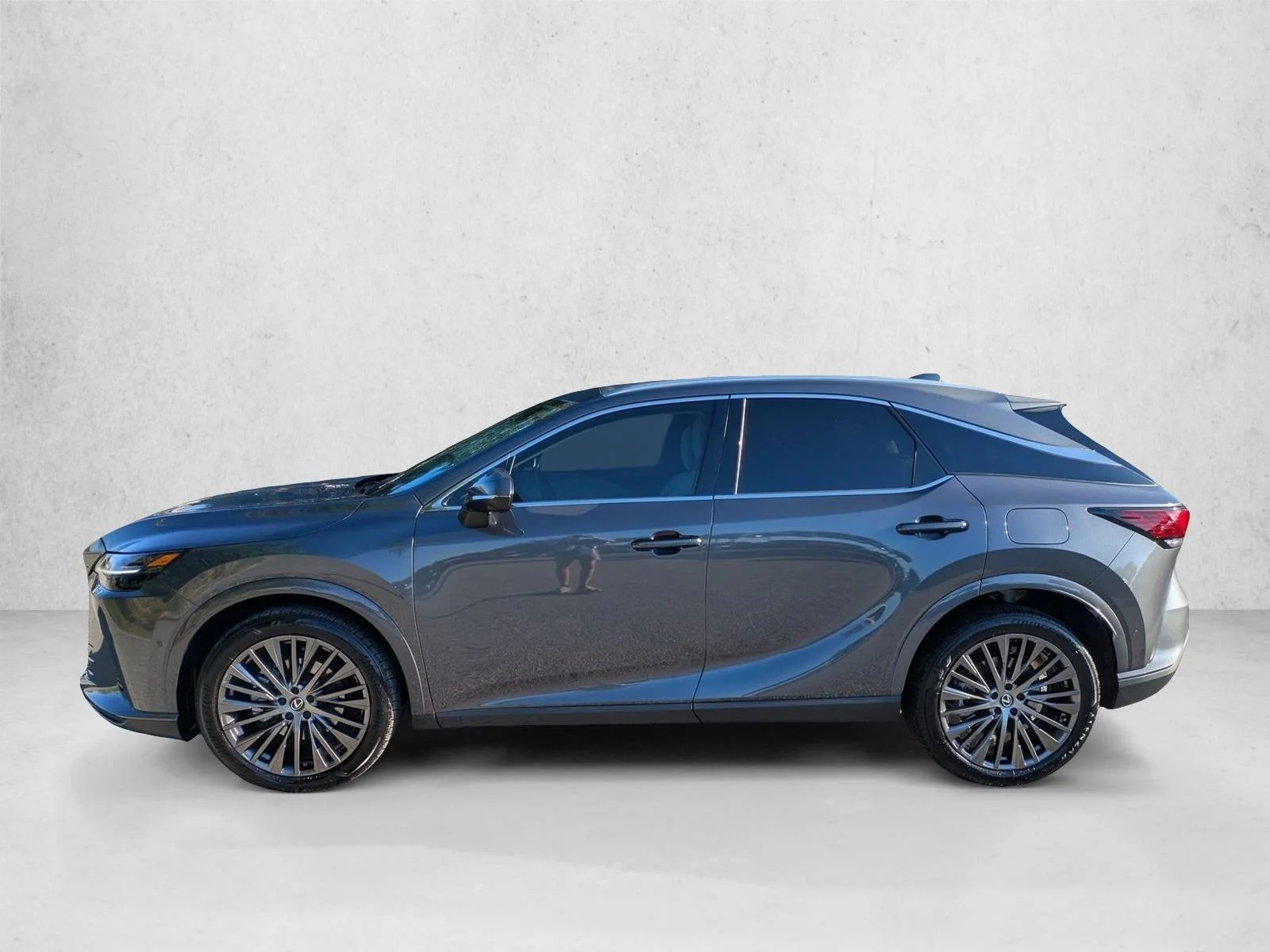 Used 2024 Cloudburst Gray Lexus RX 350 Luxury image 9